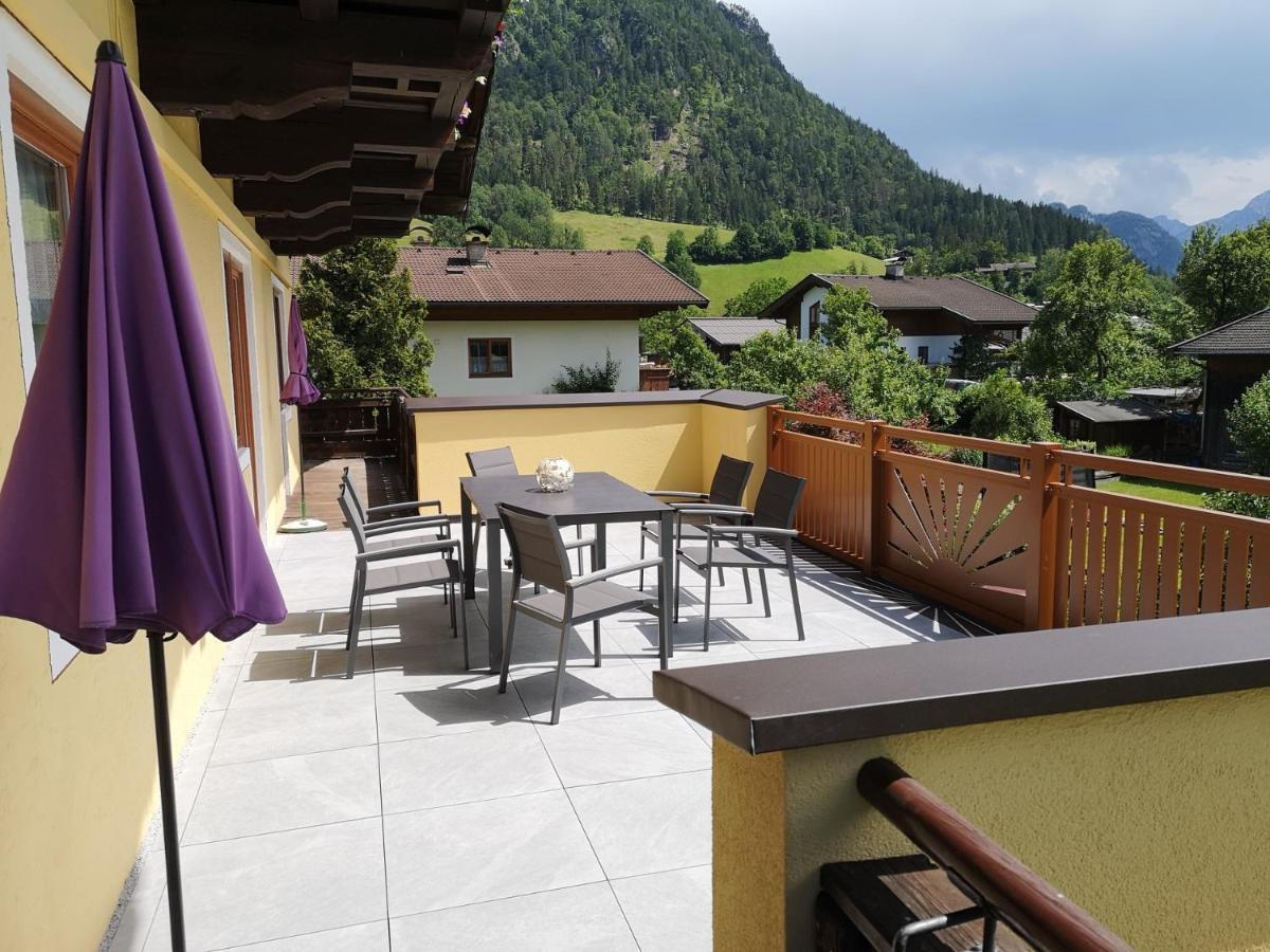 Haus Alpengruss Apartment โลเฟอร์ ภายนอก รูปภาพ